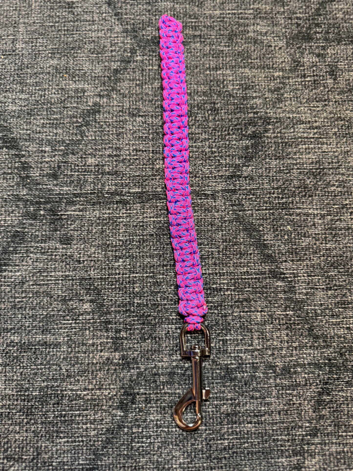 Paracord Dog Pull Tab Leash - 10"