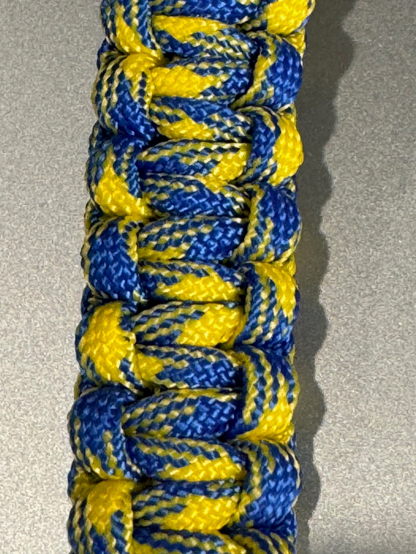 Paracord Dog Pull Tab Leash - 8.25" long