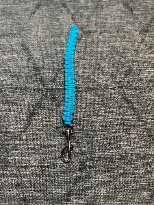 Paracord Dog Pull Tab Leash - 8.5" long