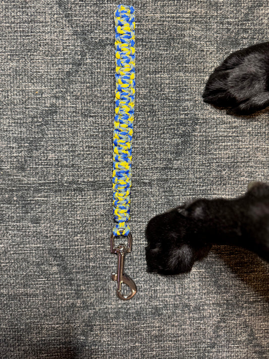 Paracord Dog Pull Tab Leash - 8.25" long