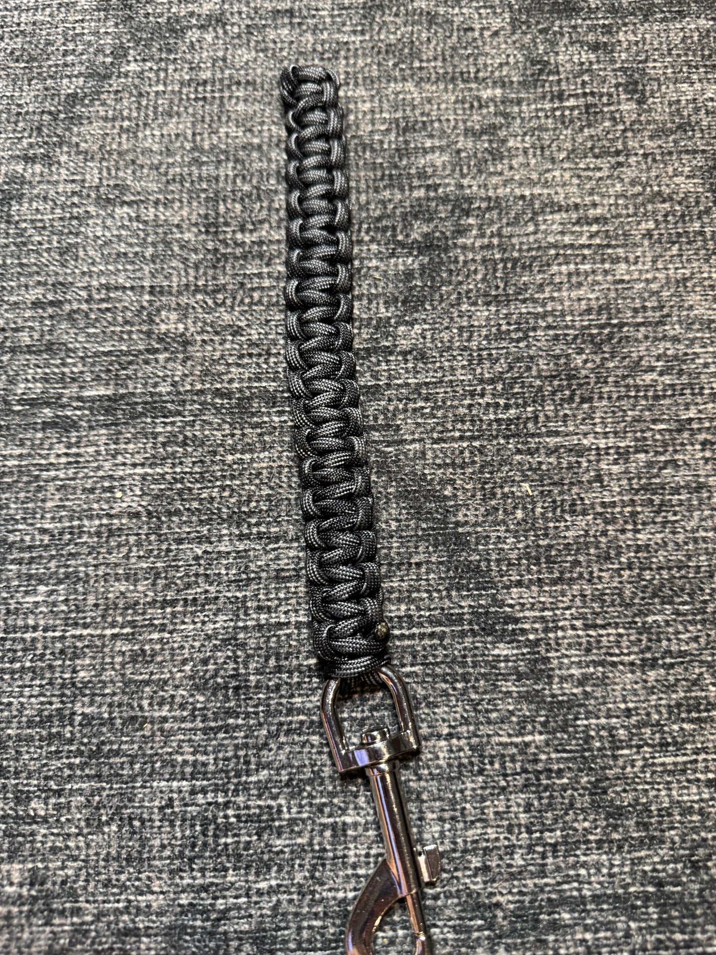Paracord Dog Pull Tab Leash - 7" long